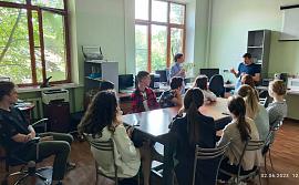 Студенты  МГУ посетили ИТЭБ РАН и ИБК РАН